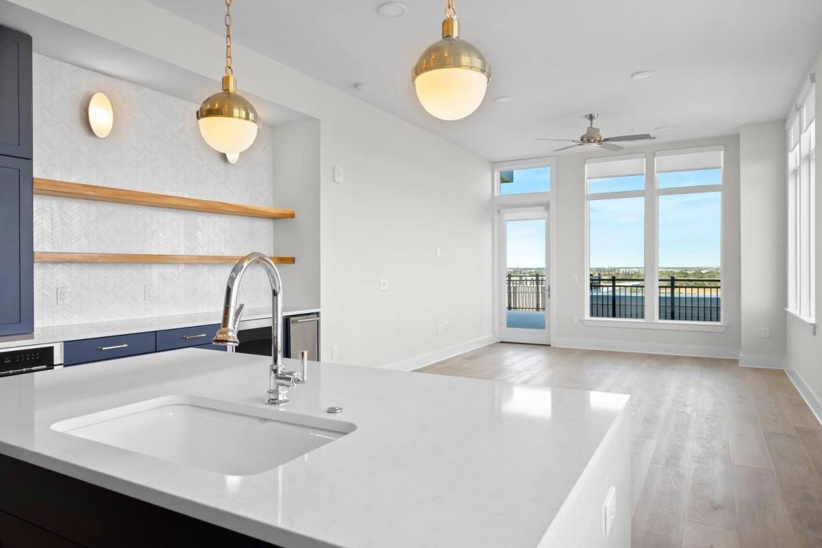 Apartment for rent at 838 Morrison Dr, Charleston, SC 29403