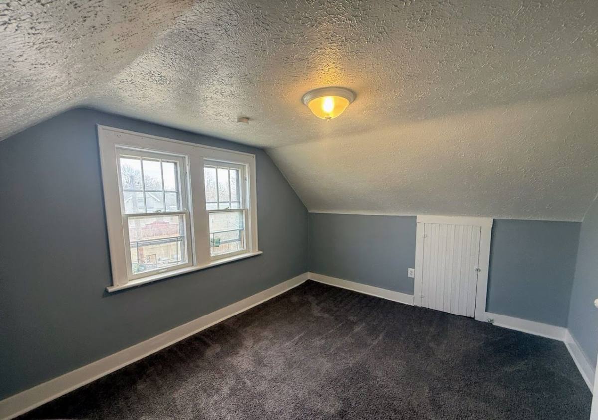 Apartment for rent at 1300 Grant St, Akron, OH 44301