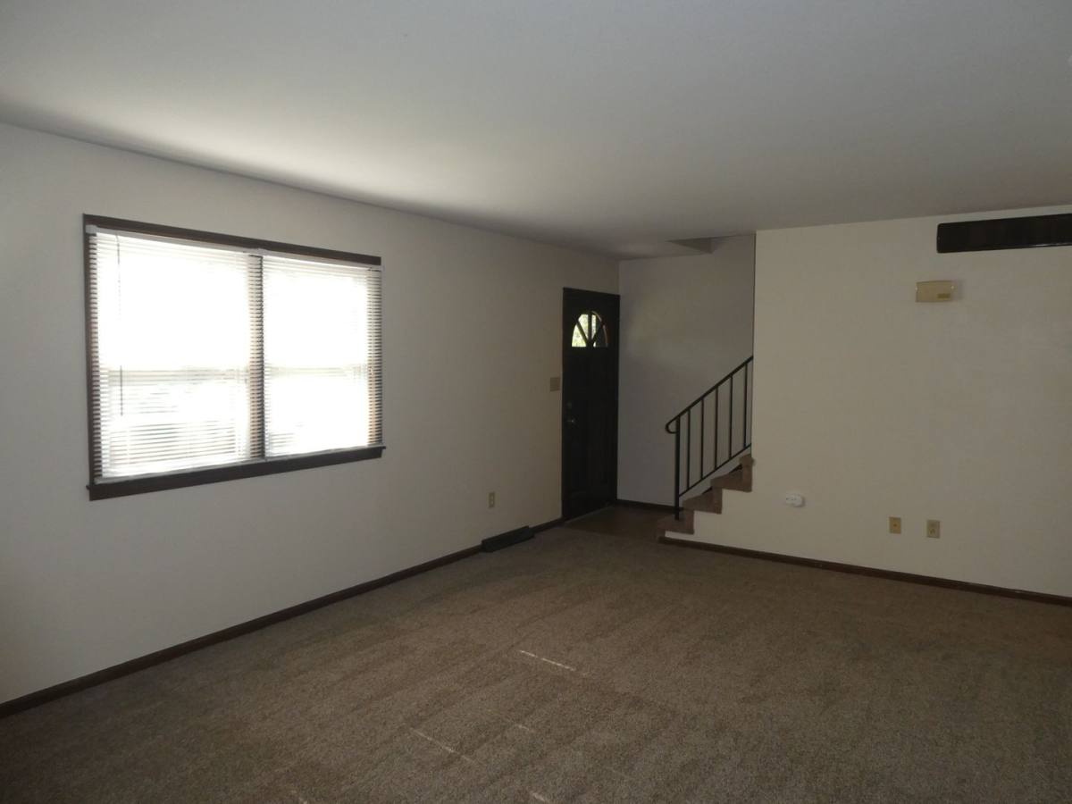 Apartment for rent at 1409-11 Joann, Columbia, MO 65203