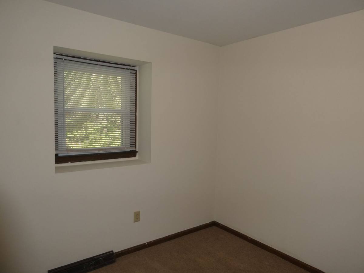 Apartment for rent at 1409-11 Joann, Columbia, MO 65203