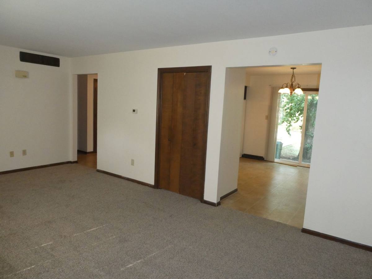 Apartment for rent at 1409-11 Joann, Columbia, MO 65203