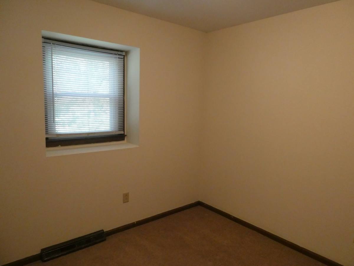 Apartment for rent at 1409-11 Joann, Columbia, MO 65203