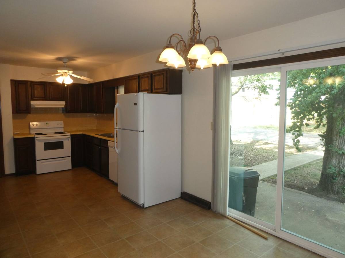Apartment for rent at 1409-11 Joann, Columbia, MO 65203