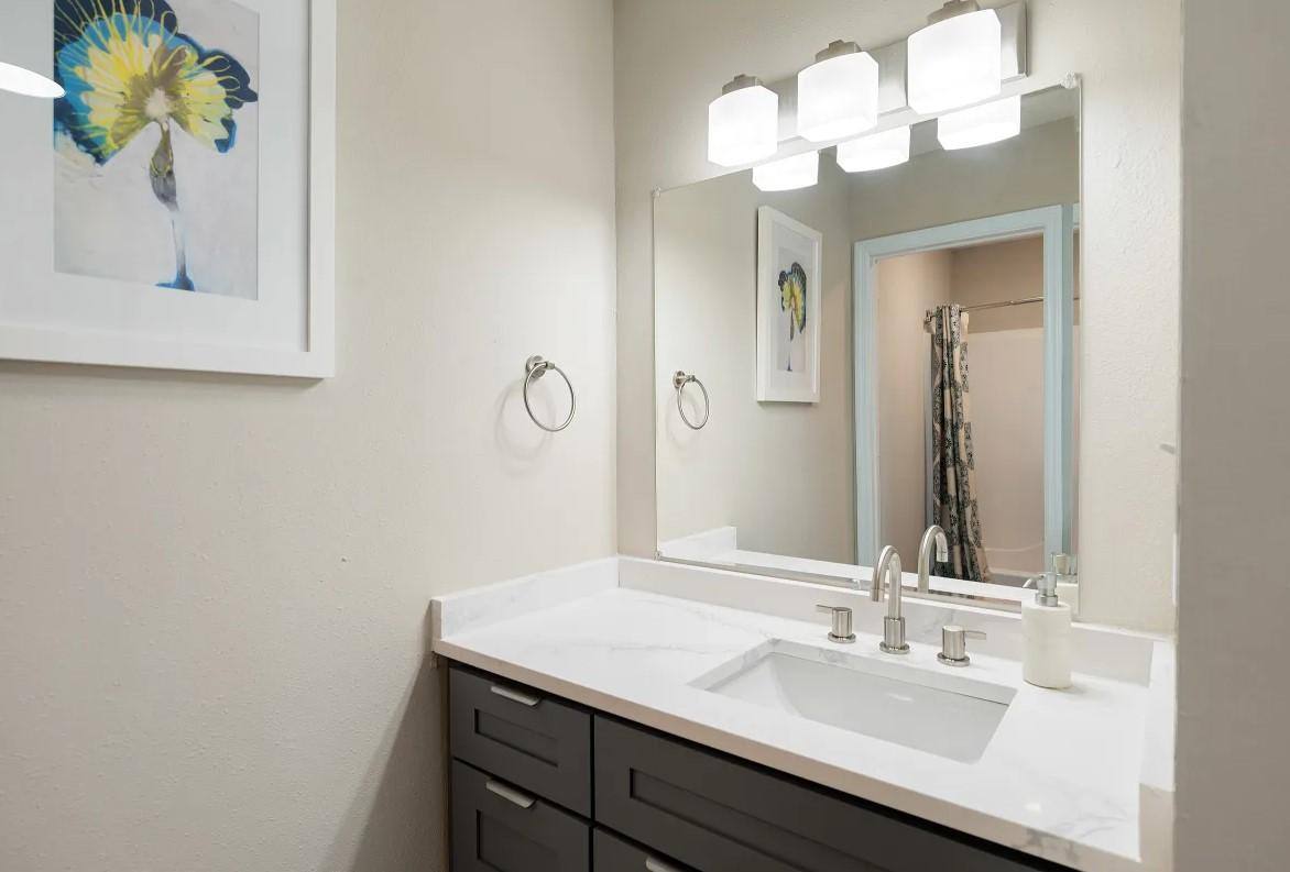 Apartment for rent at 10 Lakeside Way, Newnan, GA 30265