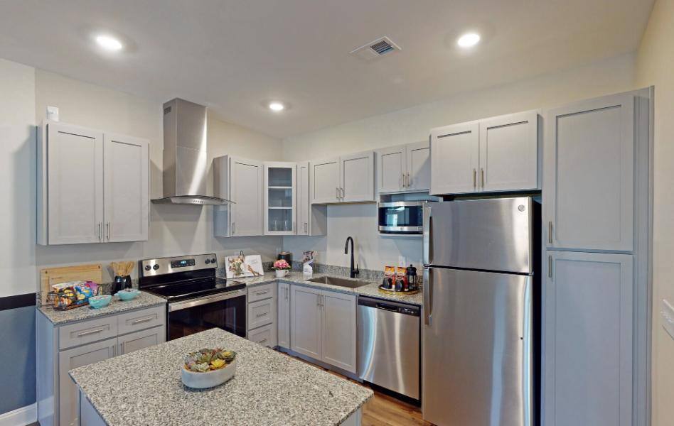 Townhouse for rent at 2310 Vantage Point, Graham, NC 27253