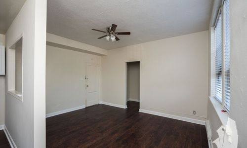 Apartment for rent at 3345 N Marshfield Ave, Chicago, IL 60657