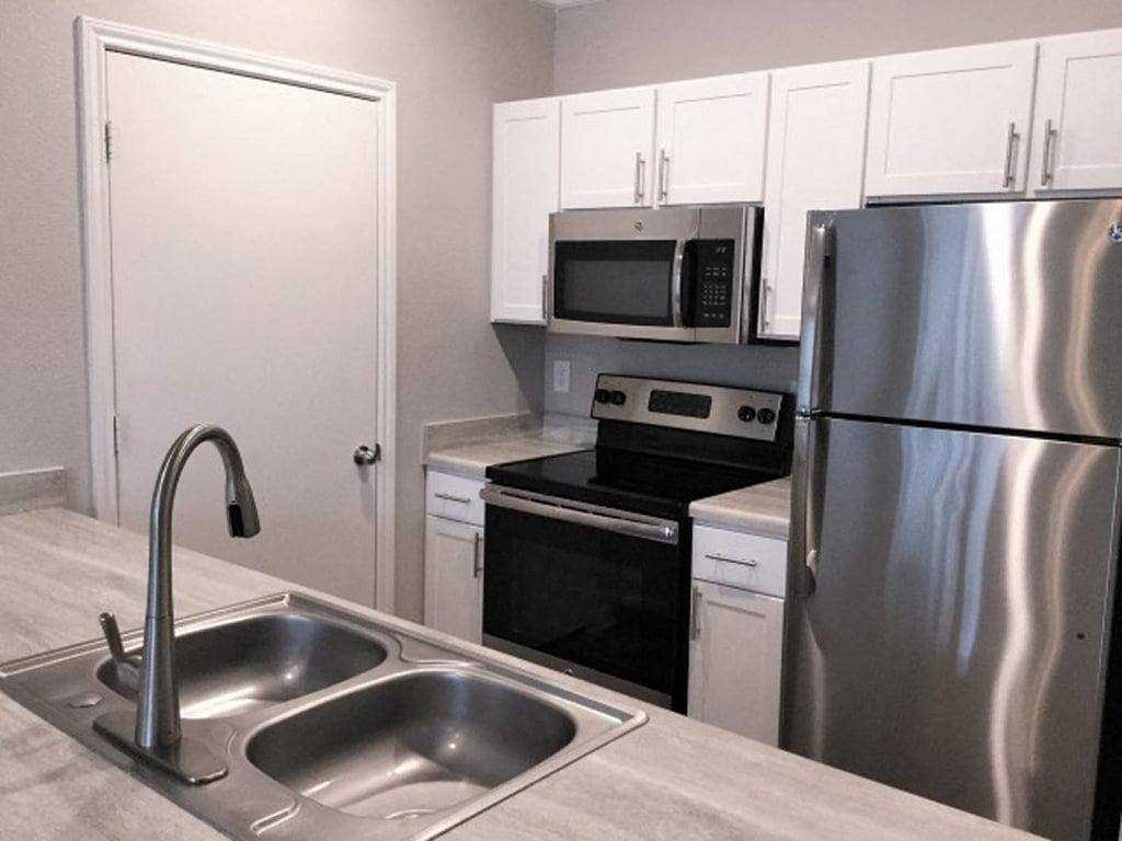 Bristol Heights, 12041 Dessau Rd, Austin, TX 78754 - Apartment for Rent - Image 5