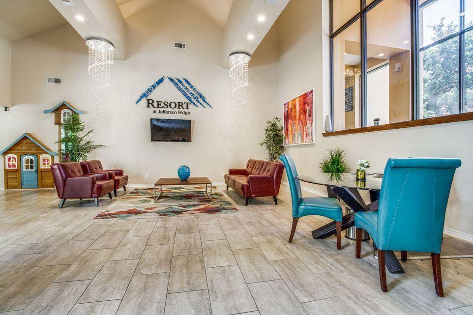 Apartment for rent at Resort at Jefferson Ridge, 5301 N Macarthur Blvd, Irving, TX 75038