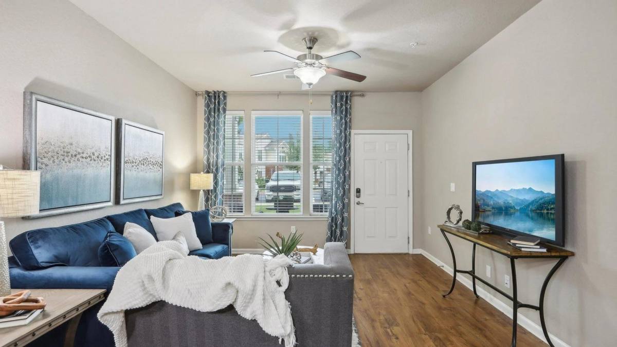 Townhouse for rent at Springs at McDonough Apartment Homes, 325 S Point Blvd, McDonough, GA 30253