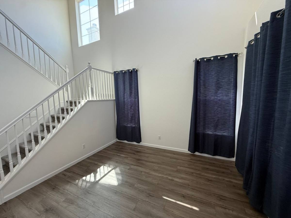 House for rent at 9424 Sea Cliff Way, Elk Grove, CA 95758