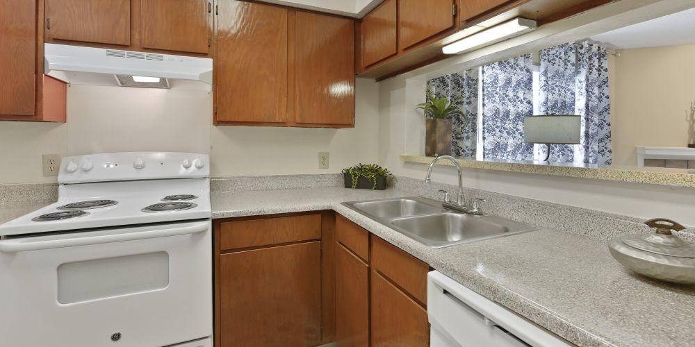 Apartment for rent at 2861 Franklin Dr, Mesquite, TX 75150