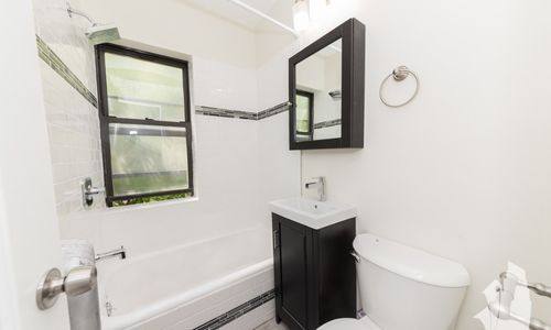 Apartment for rent at 2129 N Dayton St #203, Chicago, IL 60614