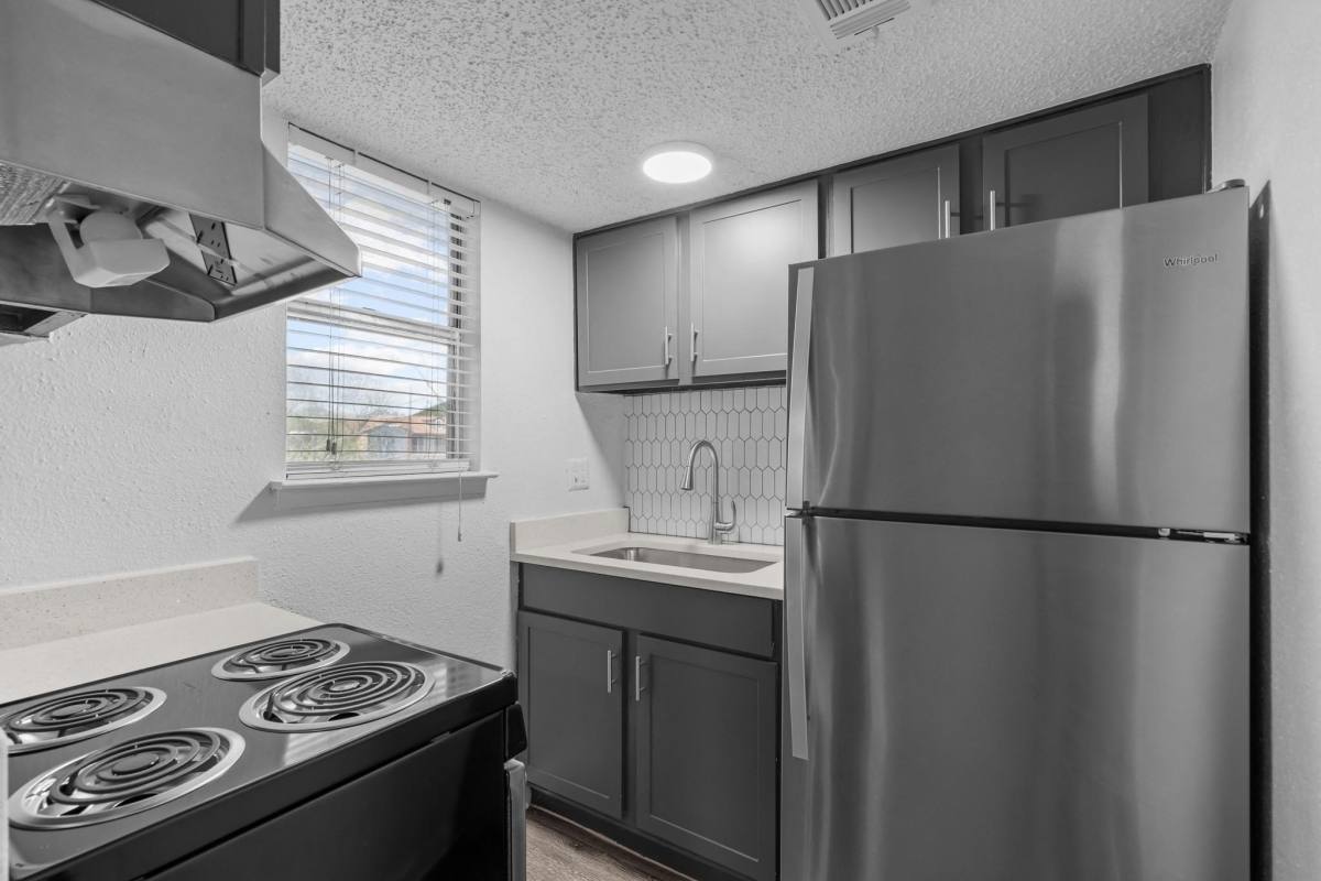 Apartment for rent at 2604 Manor Rd, Austin, TX 78722