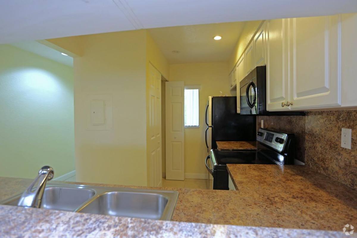 Apartment for rent at 6705 Mallards Cove Rd, Jupiter, FL 33458