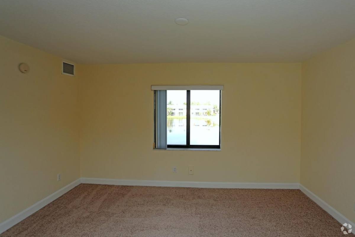 Apartment for rent at 6705 Mallards Cove Rd, Jupiter, FL 33458