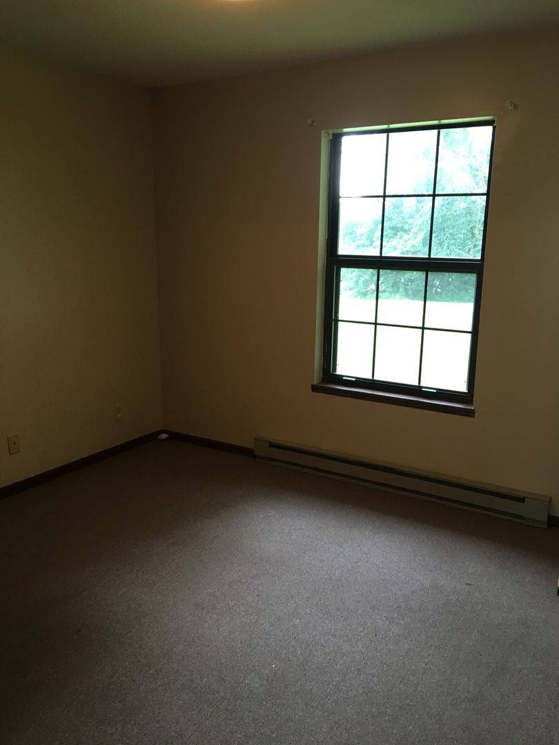 Apartment for rent at 414 W Harrison St, Veedersburg, IN 47987