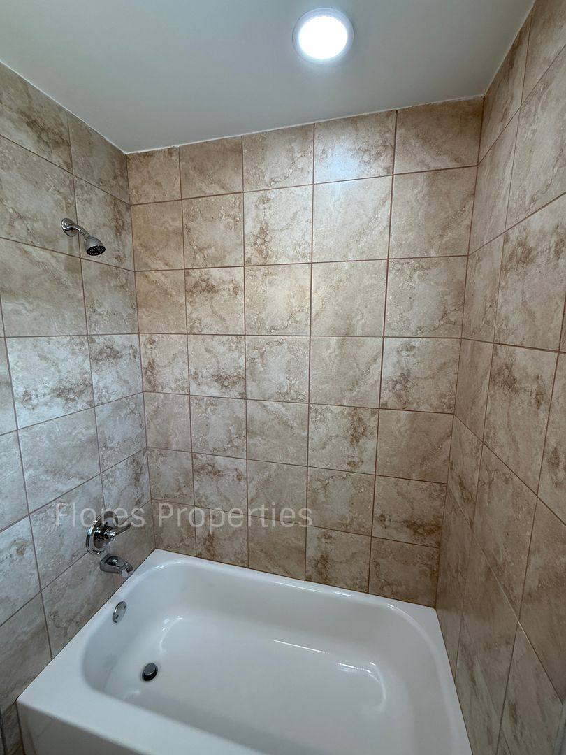House for rent at 1136 Pauline Ave, Columbus, OH 43224