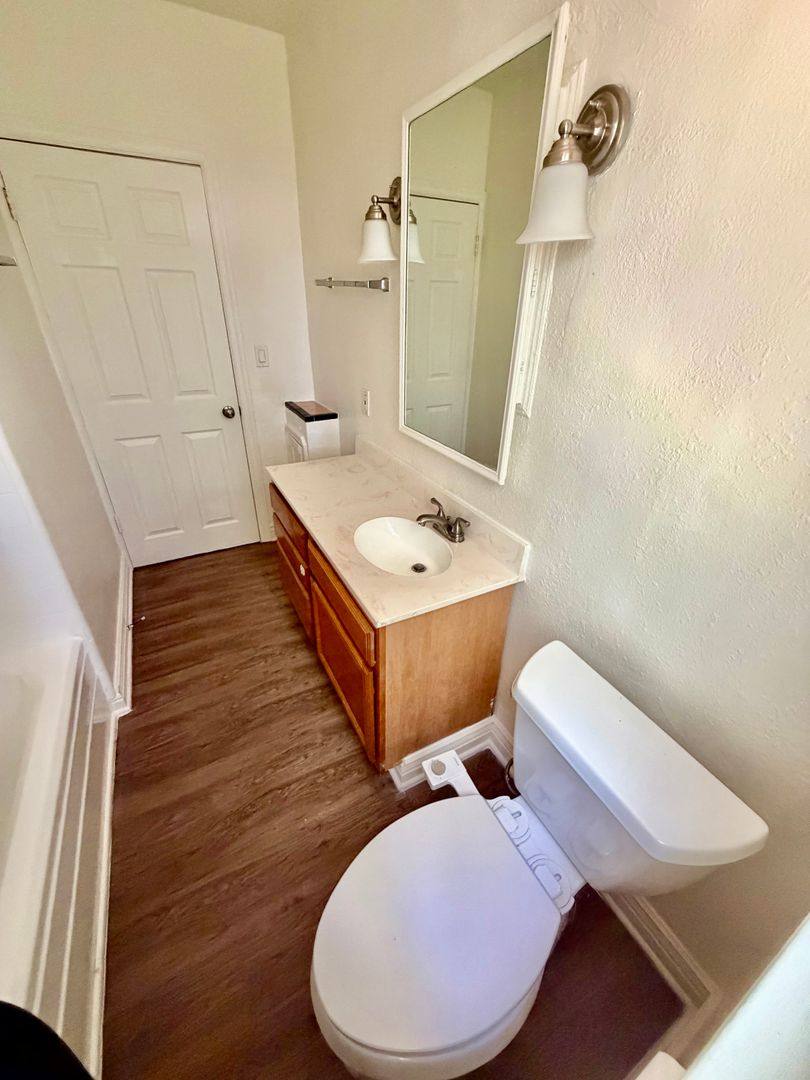 Apartment for rent at 16918, 16920, 16922 Harvard Ave, Hayward, CA 94541