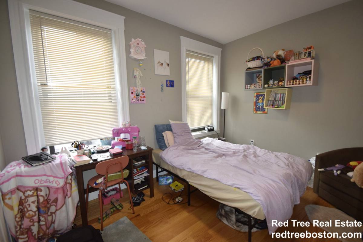 Apartment for rent at 1914 Beacon St #2, Brighton, MA 02135