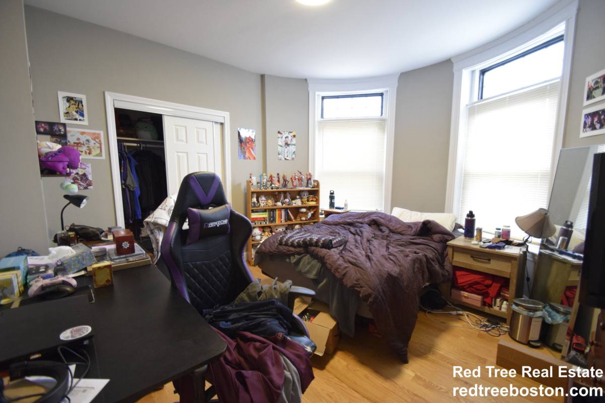Apartment for rent at 1914 Beacon St #2, Brighton, MA 02135