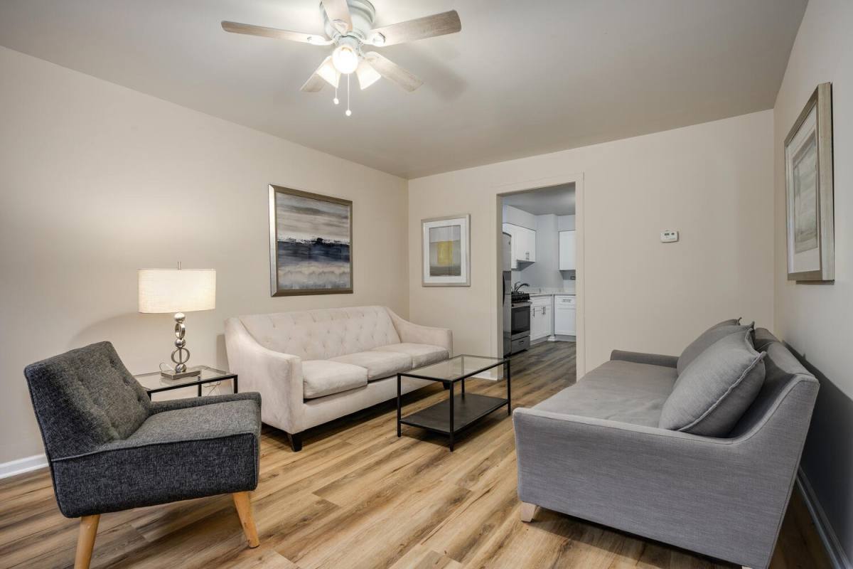 Apartment for rent at 1720 N St Louis Ave #1, Chicago, IL 60647
