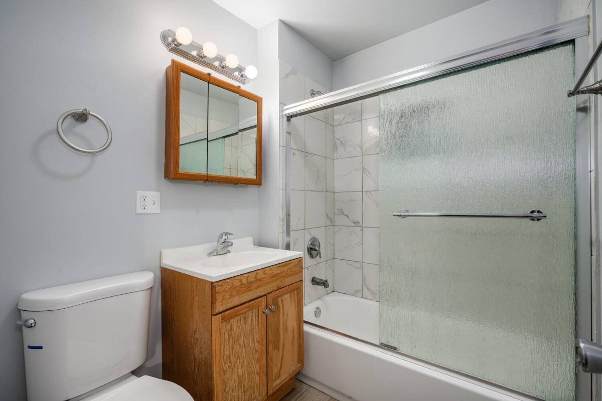 Apartment for rent at 1720 N St Louis Ave #1, Chicago, IL 60647