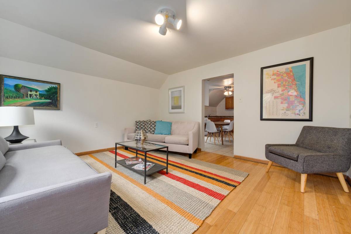 Apartment for rent at 1720 N St Louis Ave #2, Chicago, IL 60647