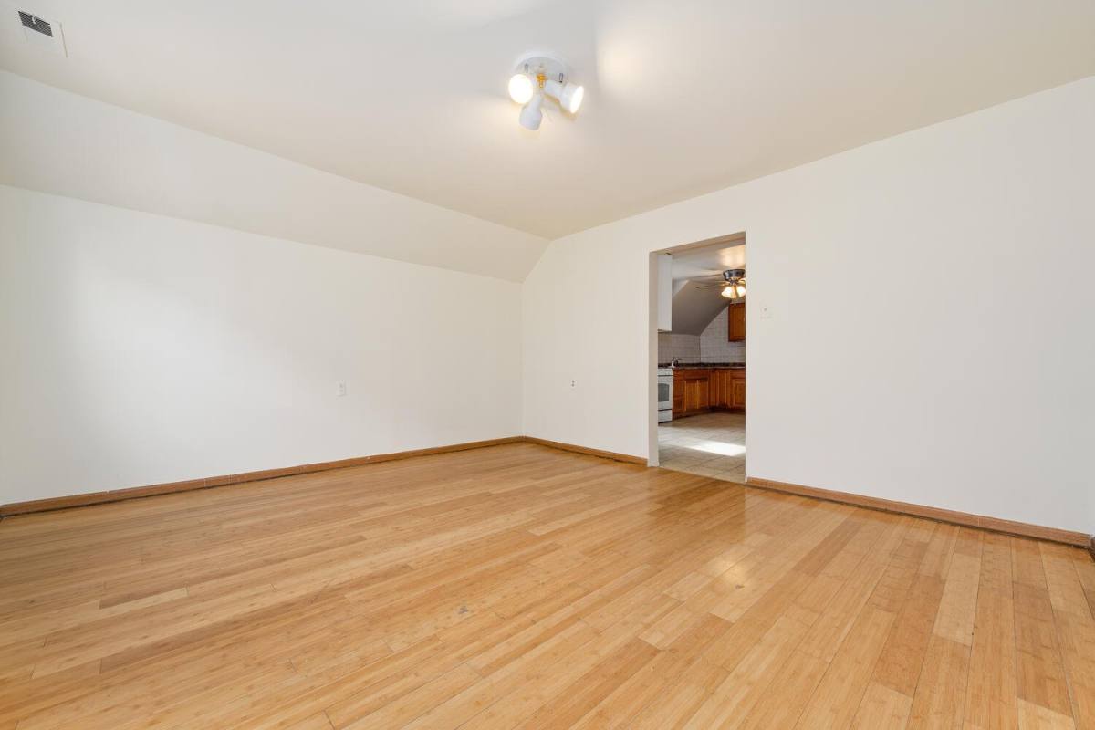 Apartment for rent at 1720 N St Louis Ave #2, Chicago, IL 60647