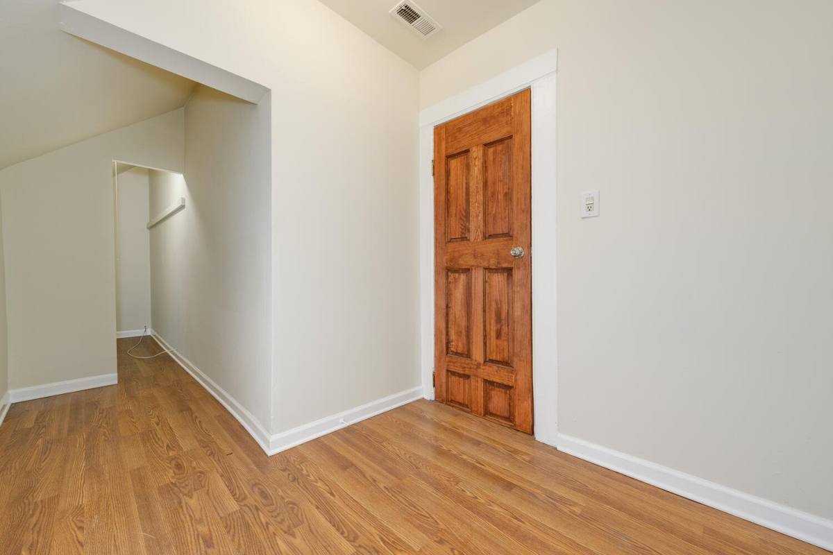 Apartment for rent at 1720 N St Louis Ave #2, Chicago, IL 60647