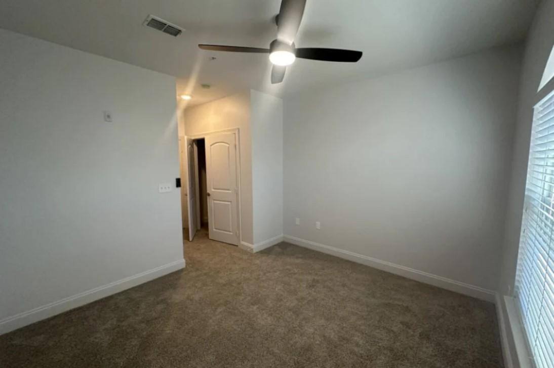 Apartment for rent at 138 Greison Trail, Newnan, GA 30263