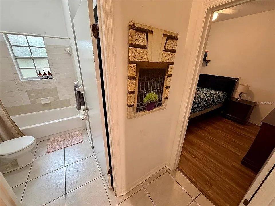 House for rent at 408 NW 5th Ave, Gainesville, FL 32601