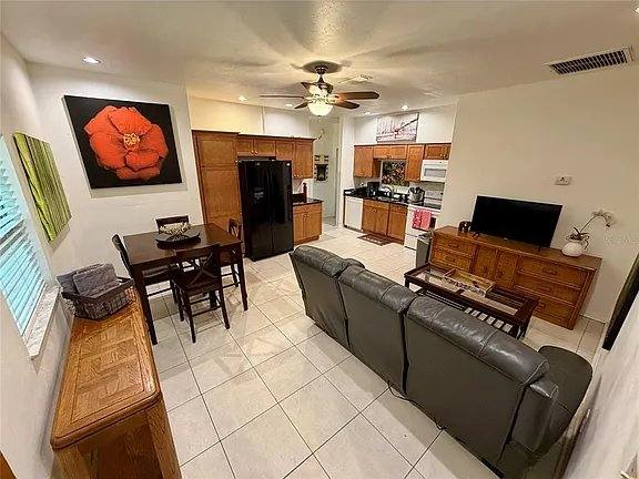 House for rent at 408 NW 5th Ave, Gainesville, FL 32601