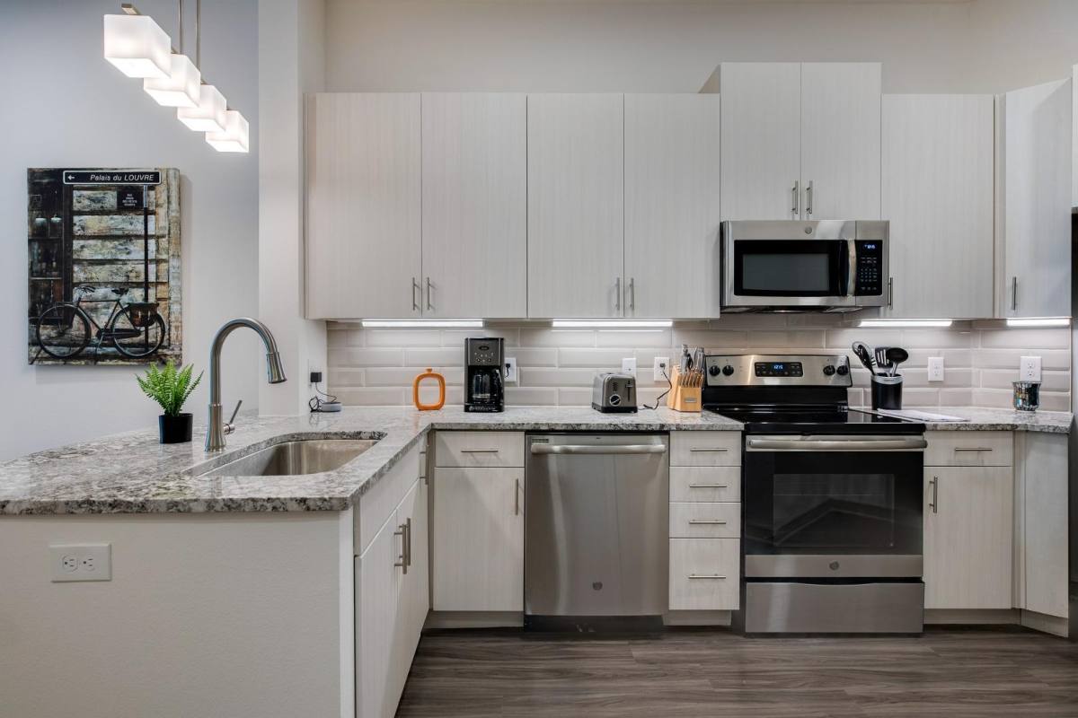 Apartment for rent at 555 Promenade Parkway, Irving, TX 75039