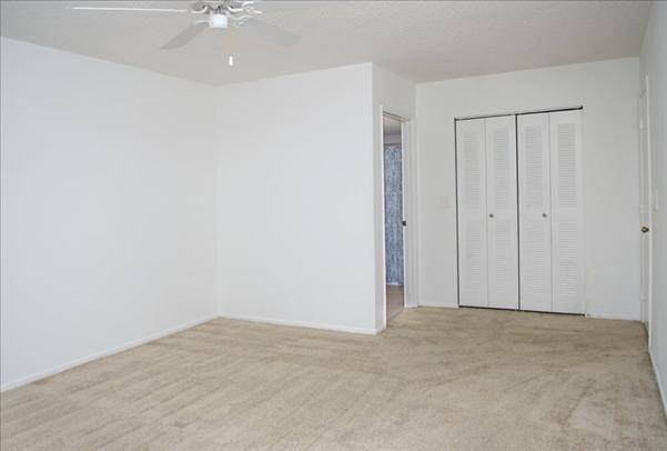 Apartment for rent at 12000 W Sample Rd, Coral Springs, FL 33065