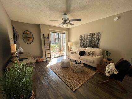 Apartment for rent at 5901 Valleycreek Lane, Arlington, TX 76017
