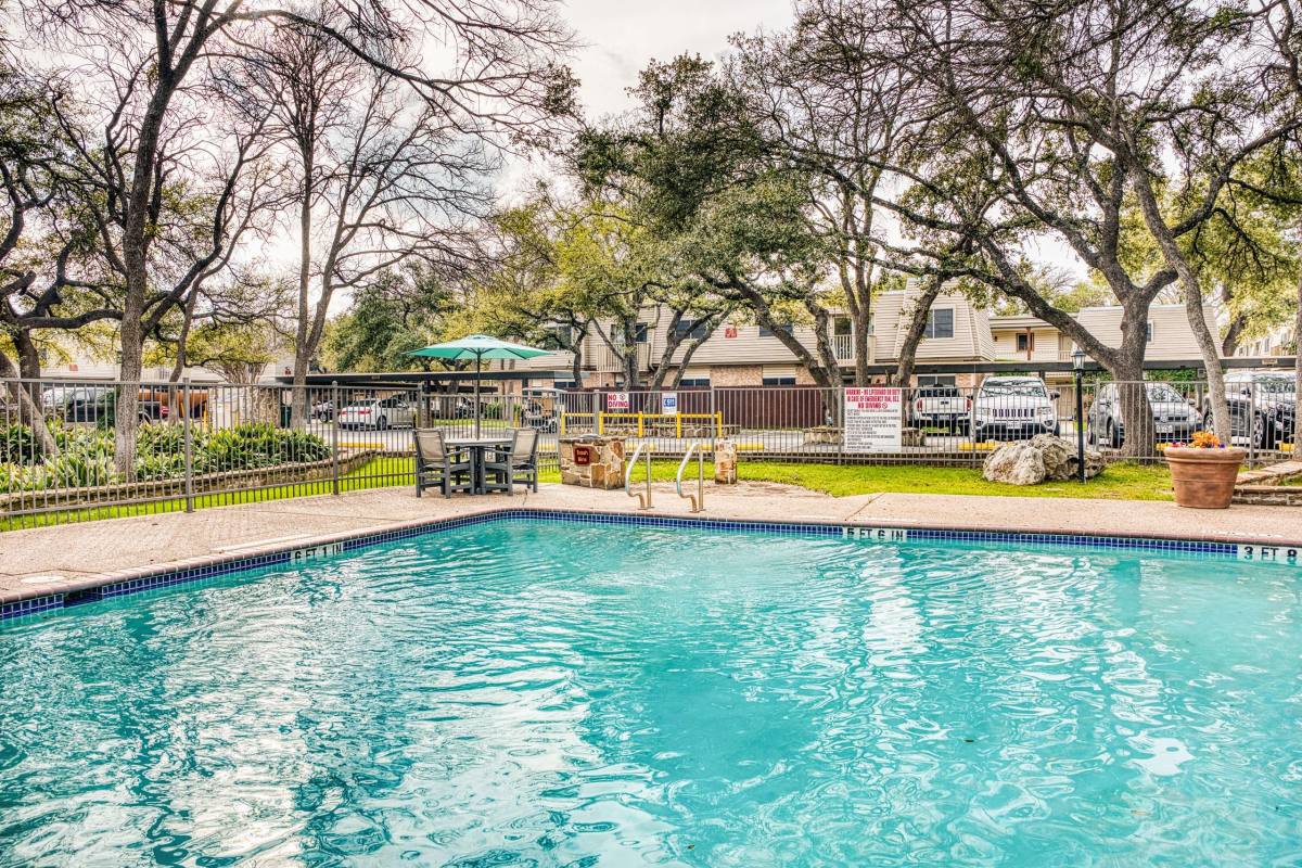 Apartment for rent at Le Montreaux, 3605 Steck Ave, Austin, TX 78759