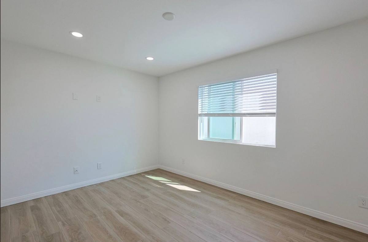 House for rent at 143 Buccaneer Dr, San Diego, CA 92114