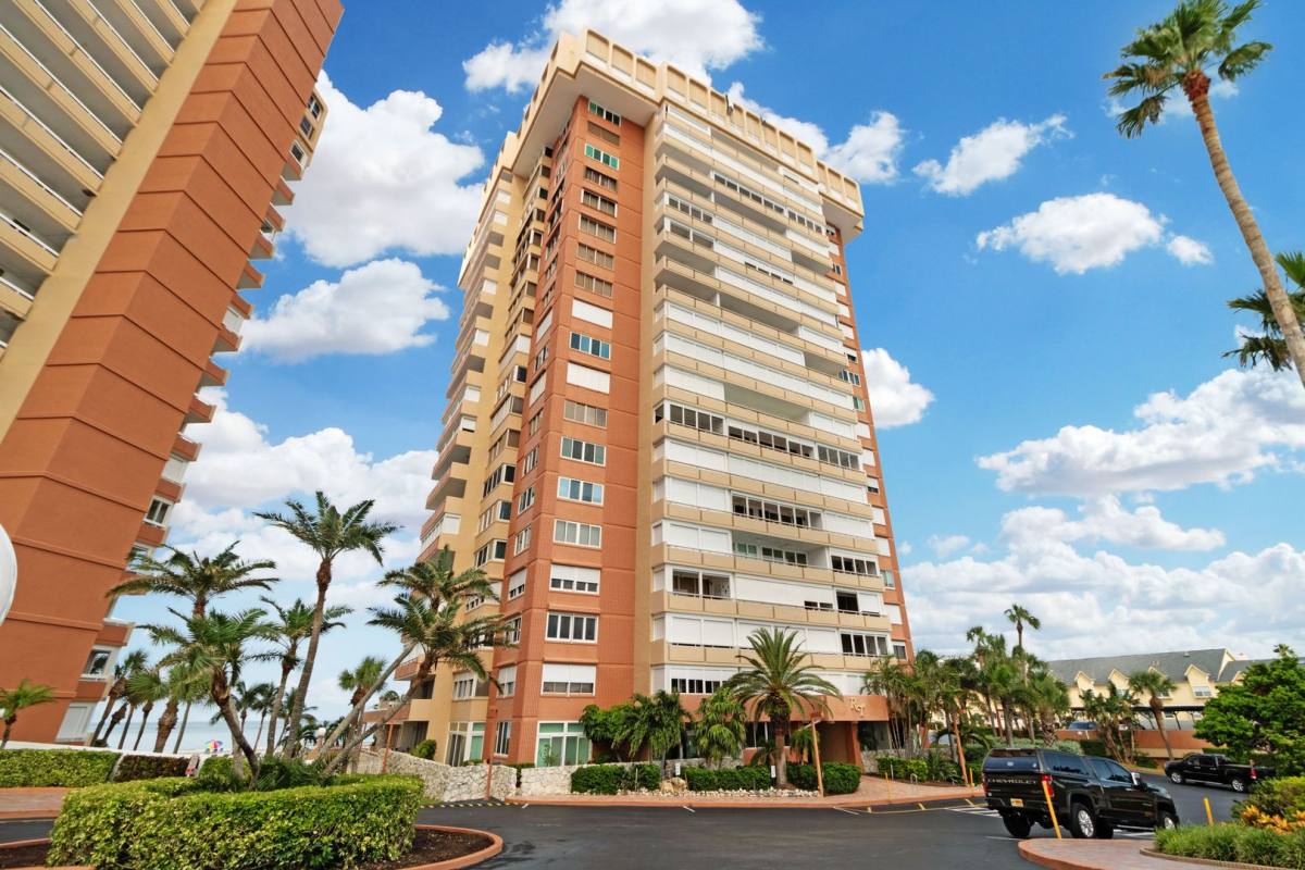 Condo for rent at 17920 Gulf Blvd, Saint Petersburg, FL 33708
