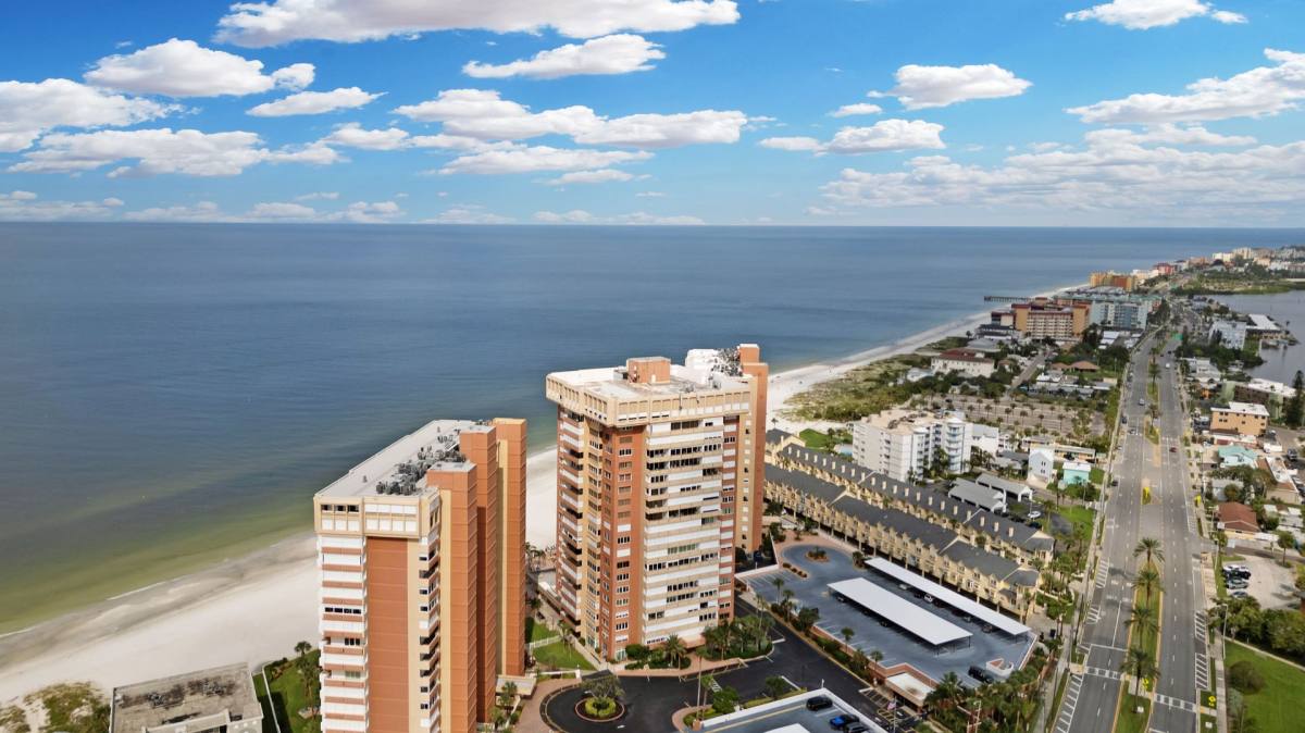 Condo for rent at 17920 Gulf Blvd, Saint Petersburg, FL 33708