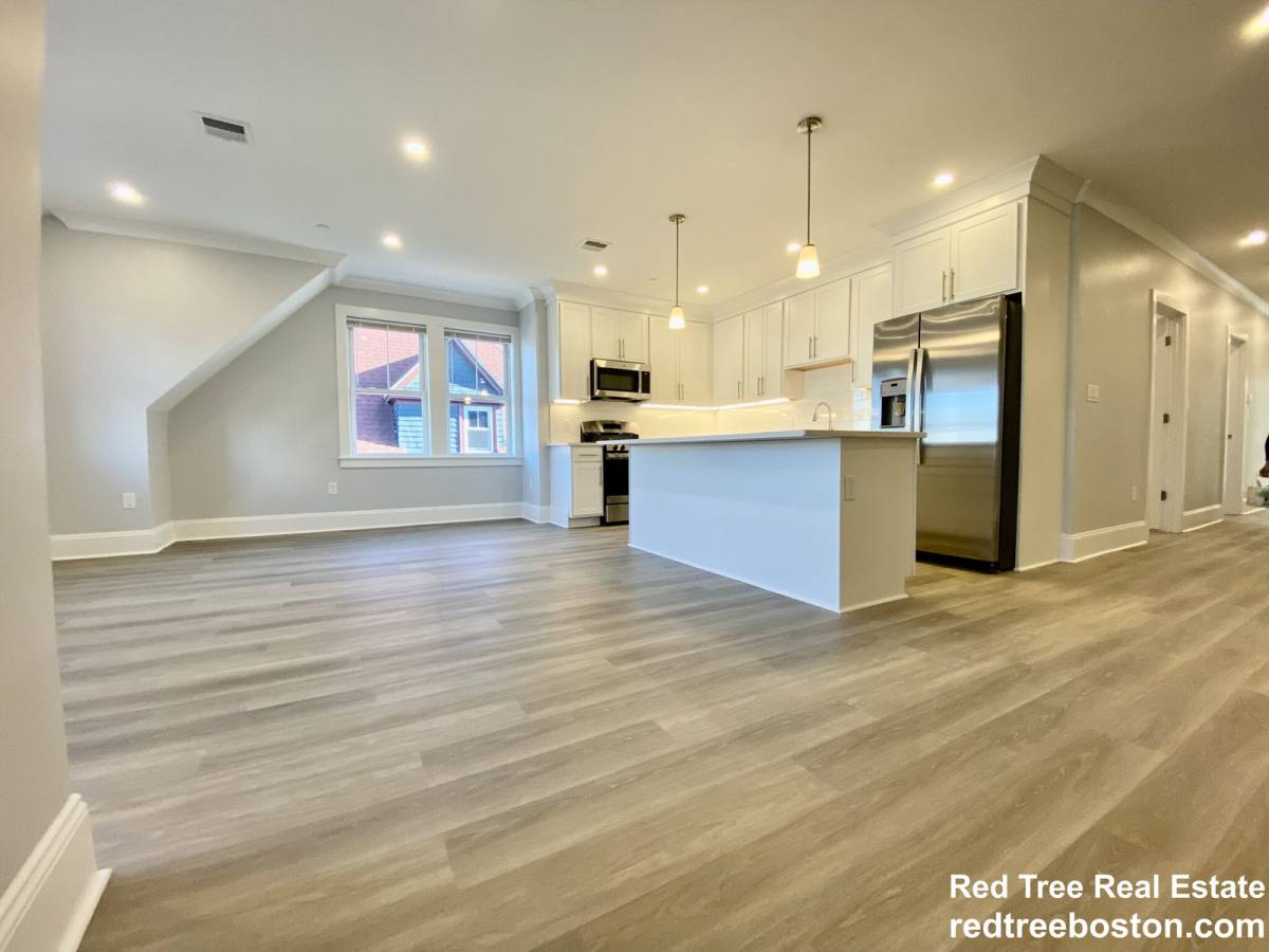Apartment for rent at 80 N Beacon St #6, Allston, MA 02134