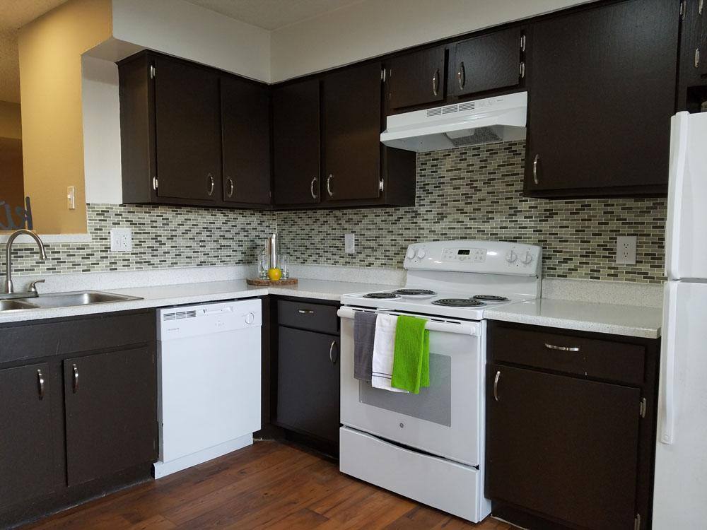 Townhouse for rent at The Woodlands of Arlington, 2800 Lynnwood Dr, Arlington, TX 76013