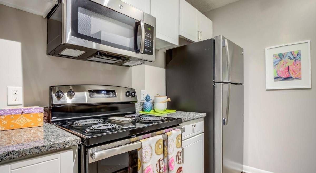 Apartment for rent at The Watch on Shem Creek, 997 Johnnie Dodds Blvd, Mount Pleasant, SC 29464
