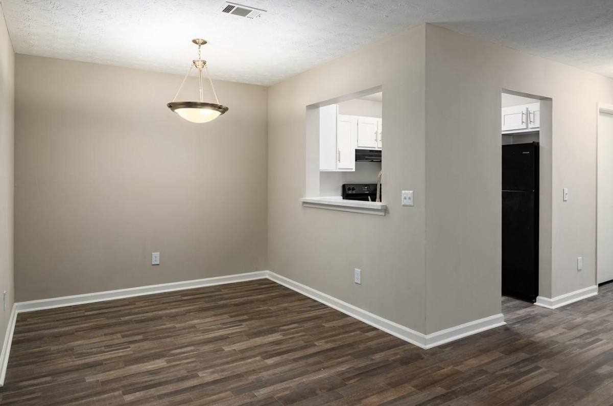 Apartment for rent at 1700 Park Place, Lagrange, GA 30240