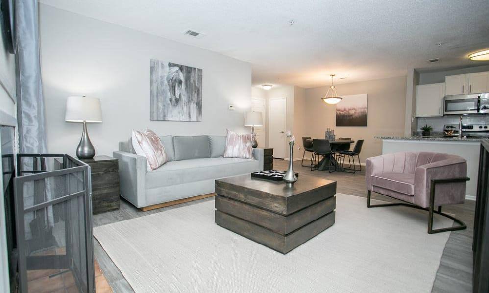 Apartment for rent at 950 Executive Dr, Alpharetta, GA 30005