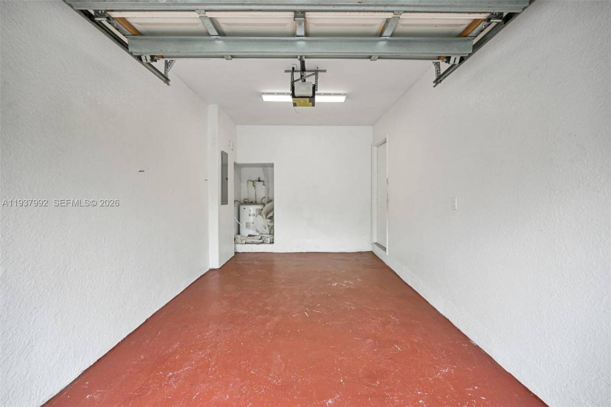 Townhouse for rent at 1731 NW 94th Ave, Coral Springs, FL 33071