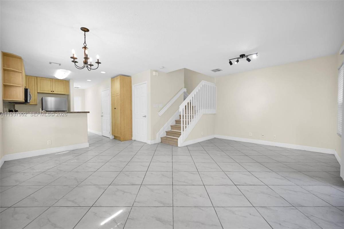 Townhouse for rent at 1731 NW 94th Ave, Coral Springs, FL 33071