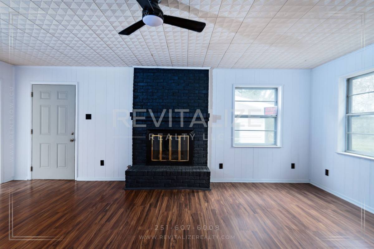 House for rent at 2121 Barron Place, Mobile, AL 36605