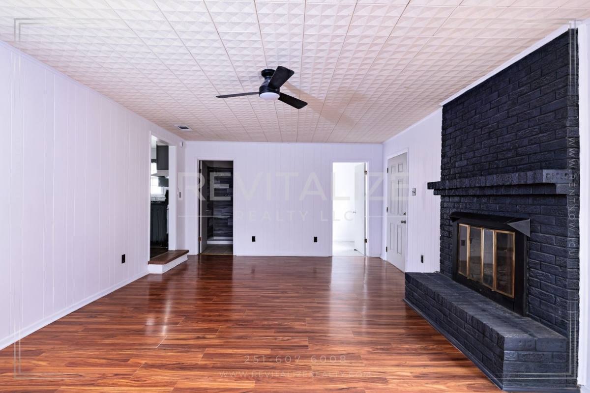 House for rent at 2121 Barron Place, Mobile, AL 36605