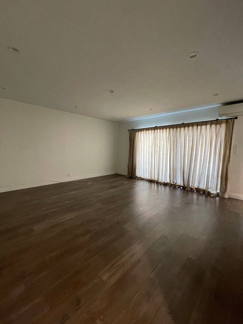 Apartment for rent at 255 N Union Ave, Los Angeles, CA 90026