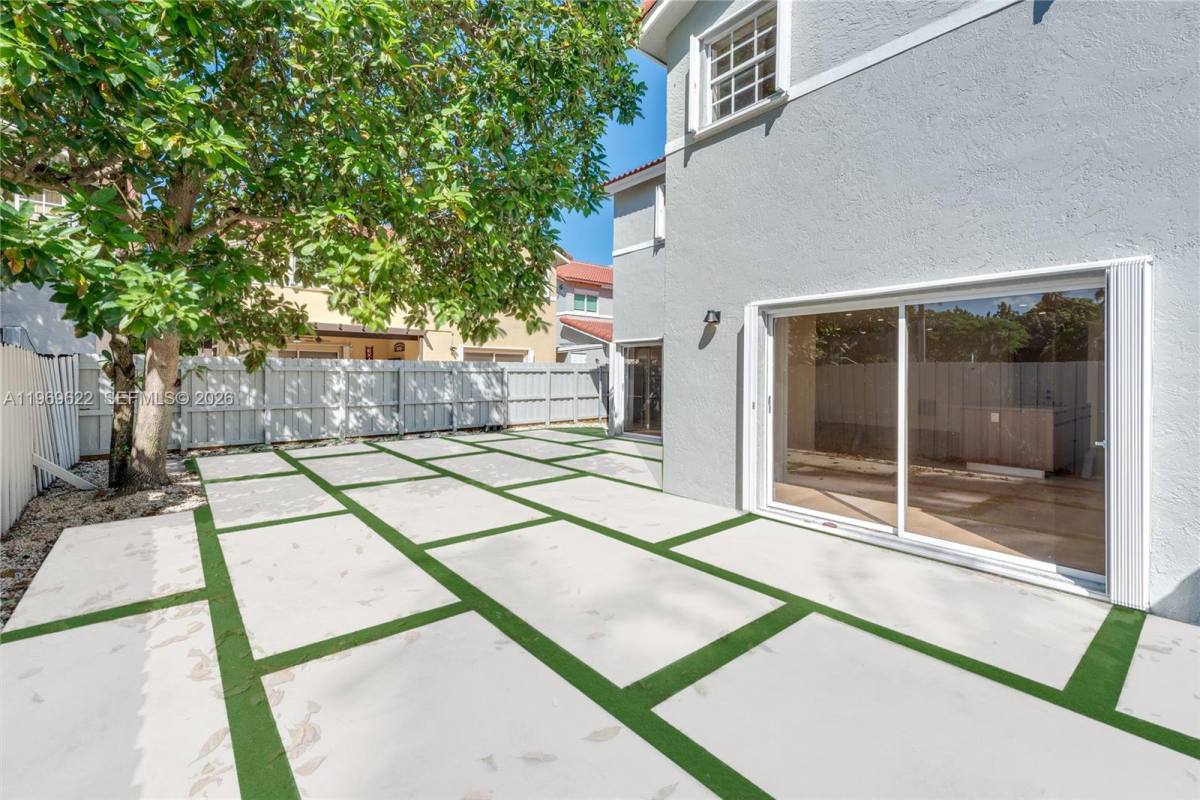 House for rent at 13912 SW 103rd Lane, Miami, FL 33186
